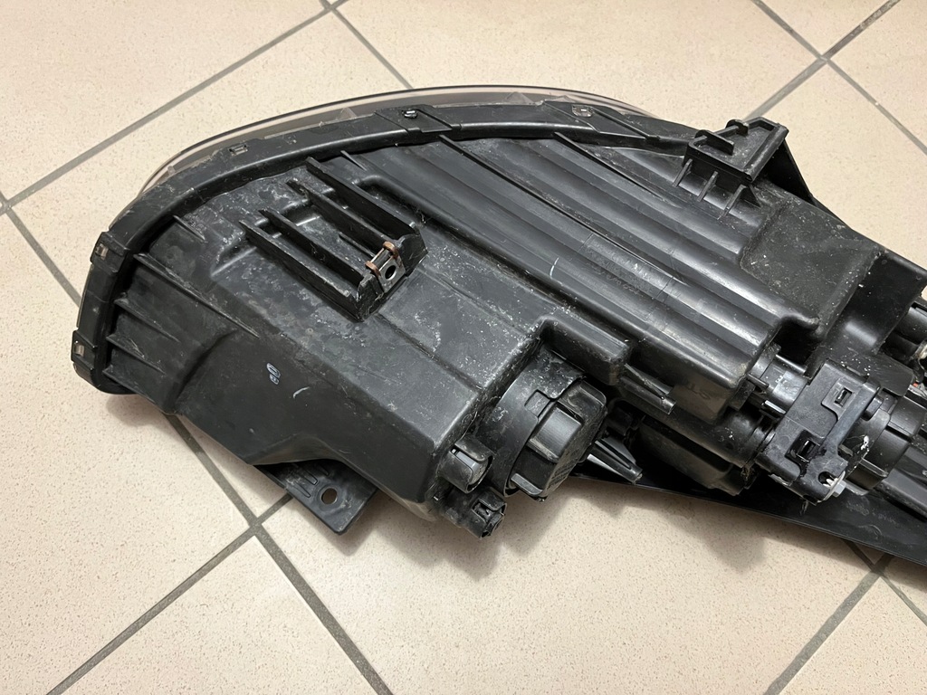 фото №12, Hyundai ix35 ix-35 09- лампа передняя перед левая 92101-2y000