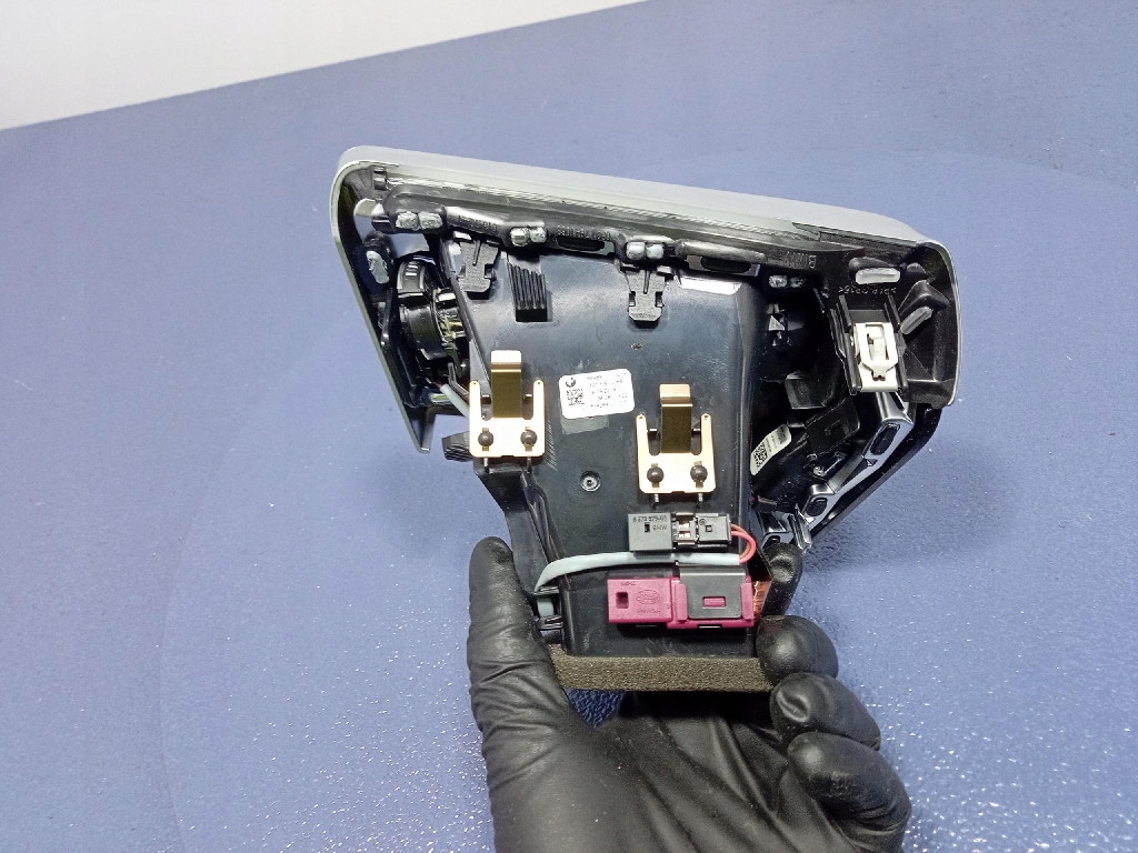 Bmw 3 g20 g21 18- решітка обдув повітря ліва 6848617 в Україні