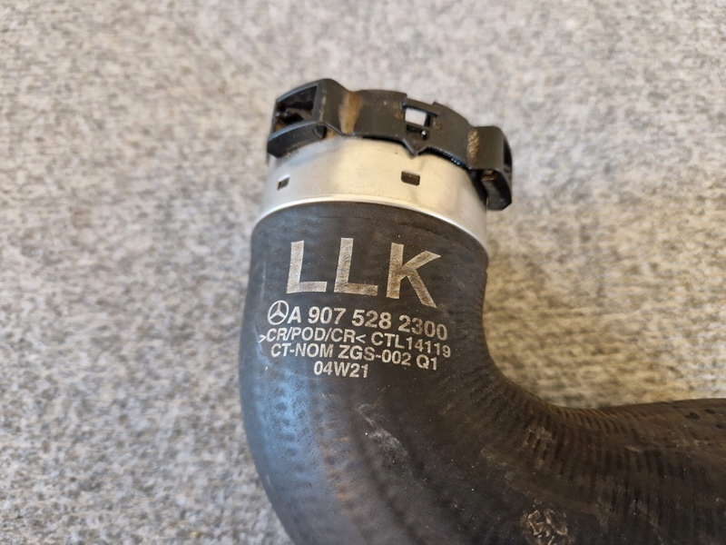 фото №3, Mercedes sprinter 907 труба wąż интеркулер оригинальный номер