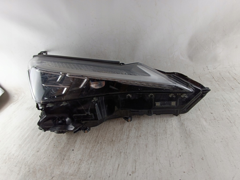 Купити Lexus ux 2018-2022 лампа права full led - europa