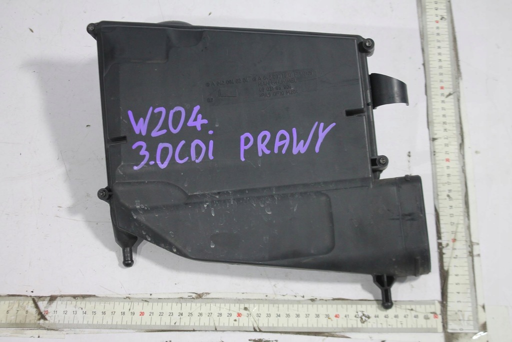 фото №1, Корпус фильтра воздуха mercedes w204 3.0 cdi 07-