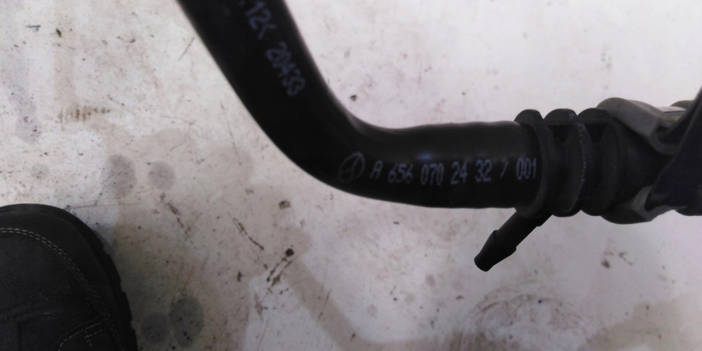фото №3, Mercedes w223 2.9d трубка вакуумa a6560702432