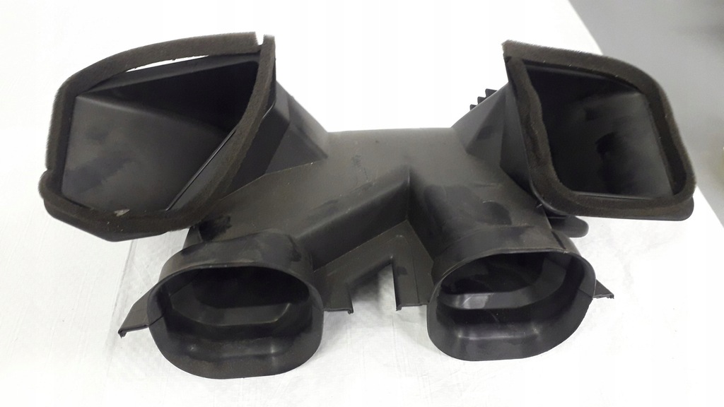 фото №8, Канал впуск повітря audi audi a3 8p 8p1819409