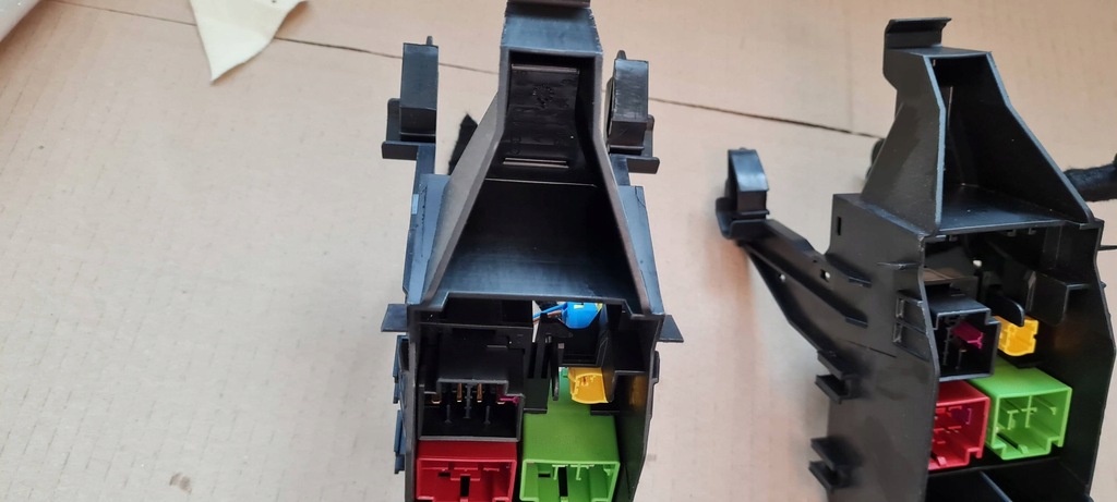 фото №5, Sq8 4m rsq8 q8 штекер разъёмы сидений электрический подогрев 4m0937545 sq7 q7