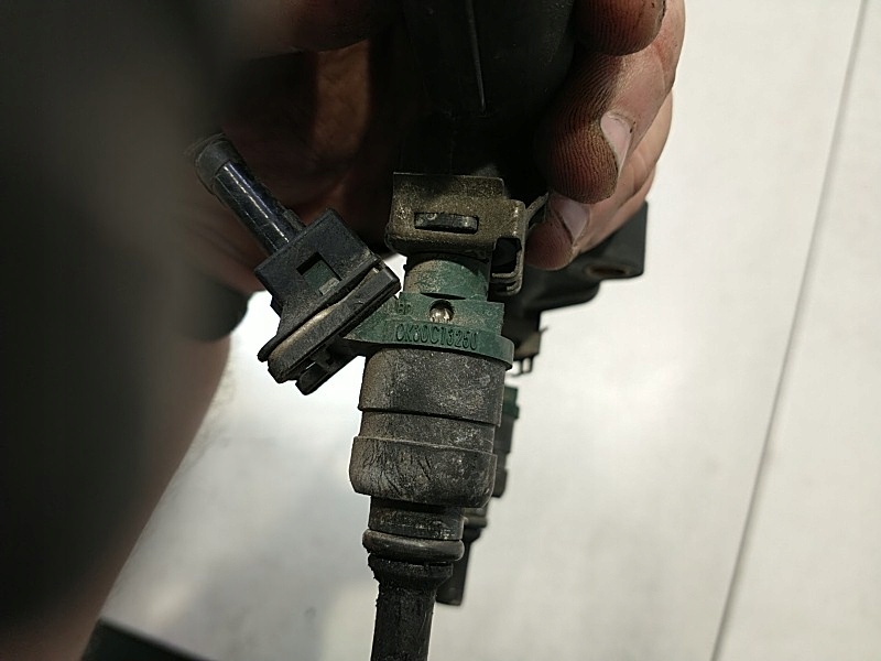 фото №7, Молдинг впрыскная kia rio i 0k30c1315x