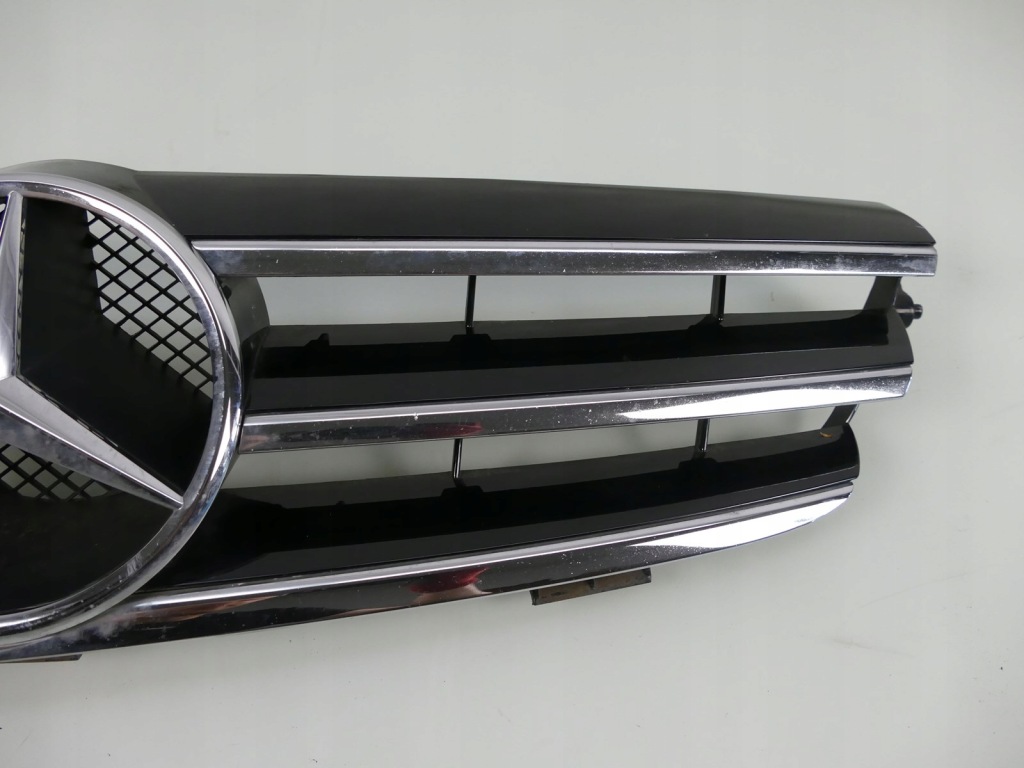 фото №4, Mercedes w209 c209 lift amg решётка радиатора решётка радиатора радиатора