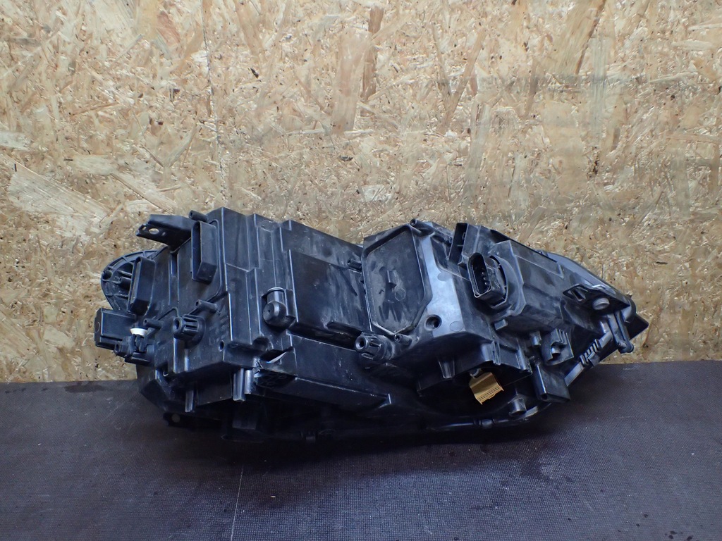 фото №10, Лампа перед левая vw touran full led15-