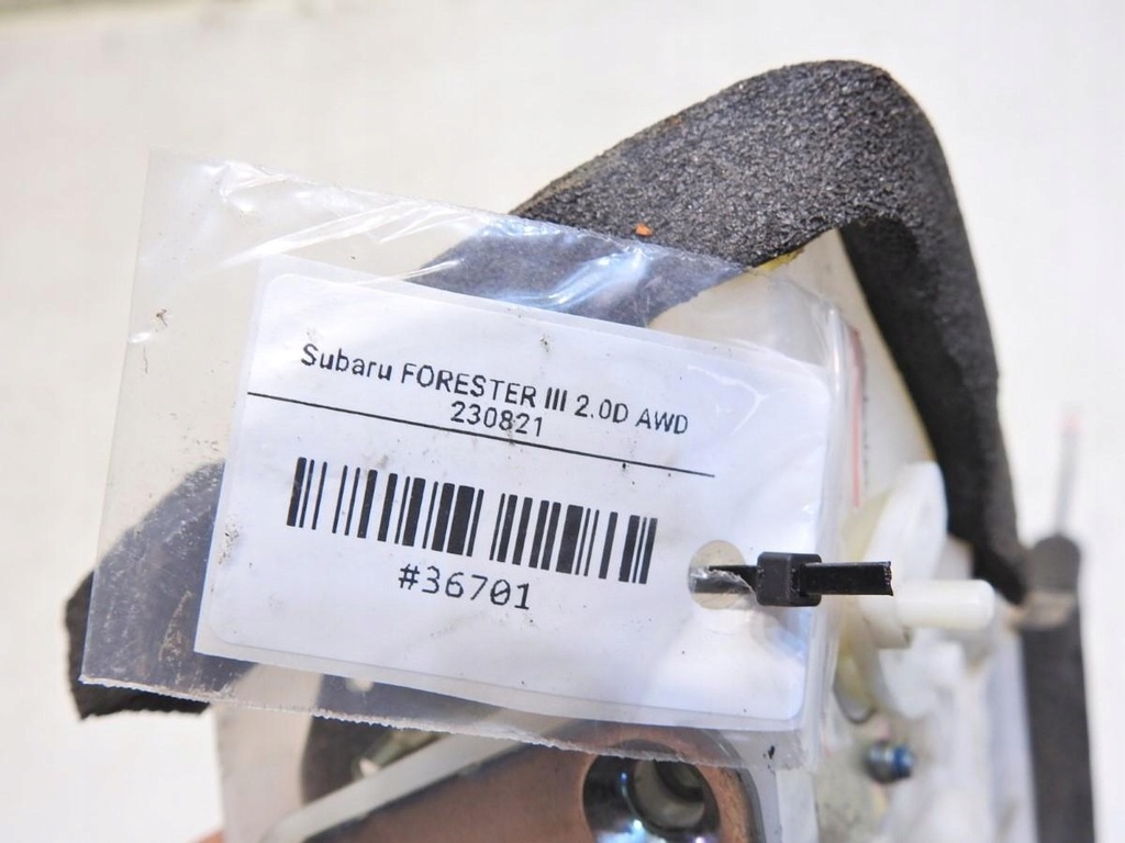 фото №5, Замок дверь левый задняя 2 pin subaru forester iii