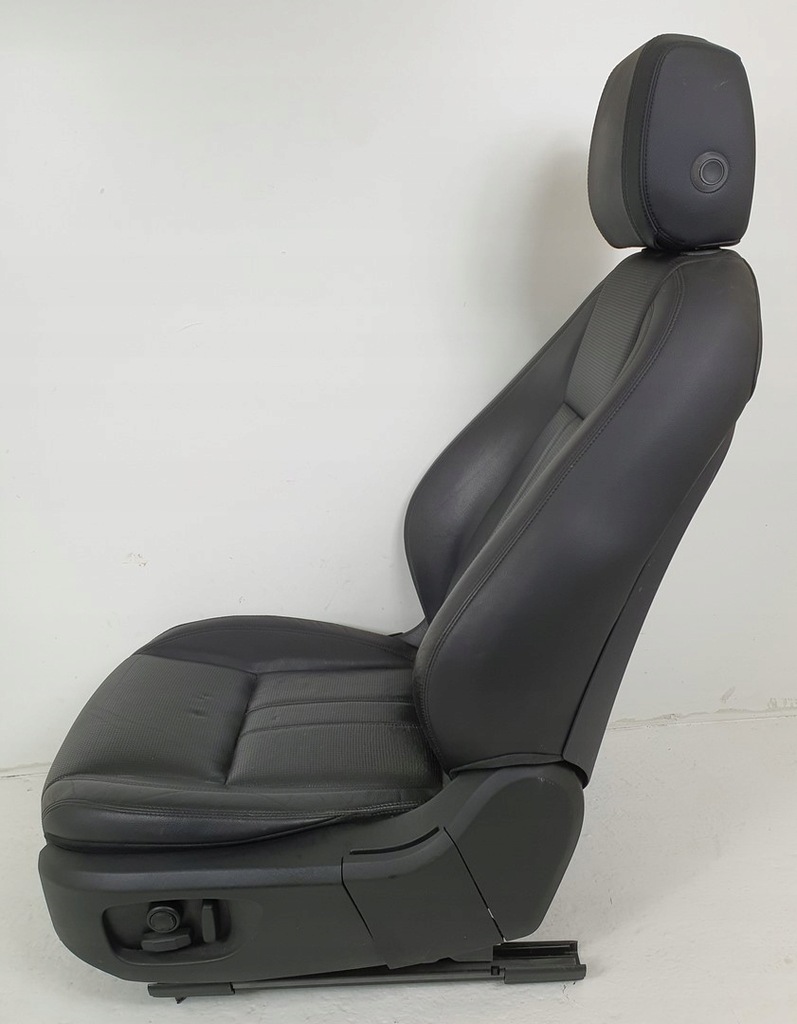 фото №7, Сиденье левый перед с подогревом discovery sport l550 euro