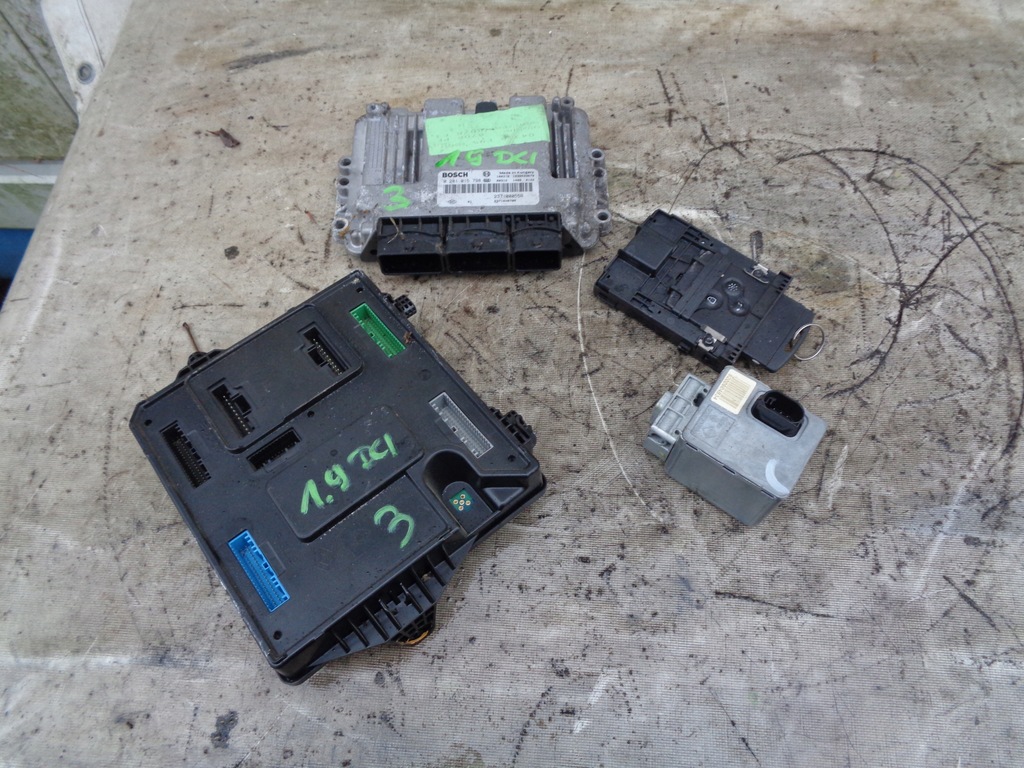 фото №1, Набор стартовый бортовой компьютер renaultmegane 3 1.9 dci