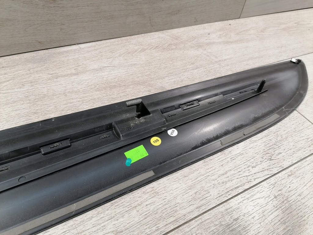 фото №8, Macan молдинг двері правий перед gts