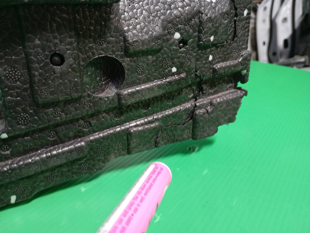 Абсорбер бампера перед bmw 3 f30 f31 8054185 оригінал Зі Шроту