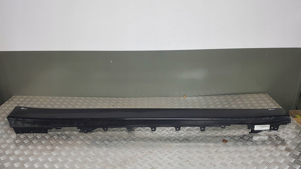 фото №1, Bmw 4 f36 накладка молдинг поріг права