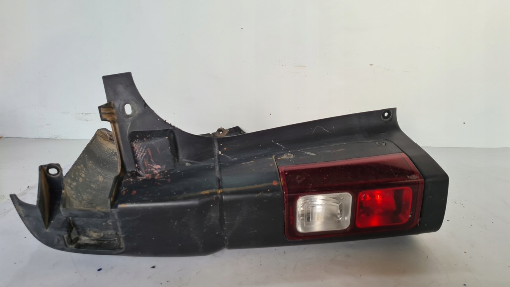 Vivaro trafic iii talento кутик бампера задня p Недорого