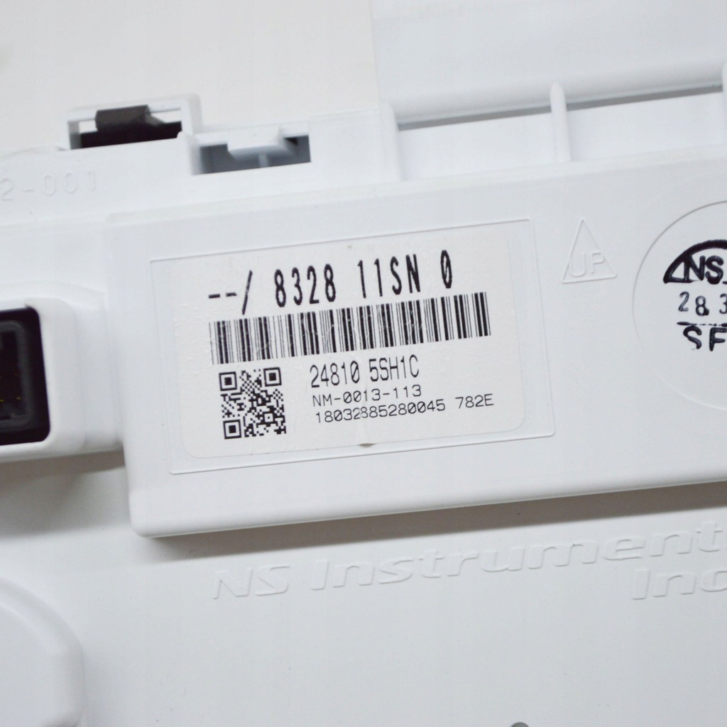 фото №8, Nissan leaf ii ze1 2018 счетчик / спидометр