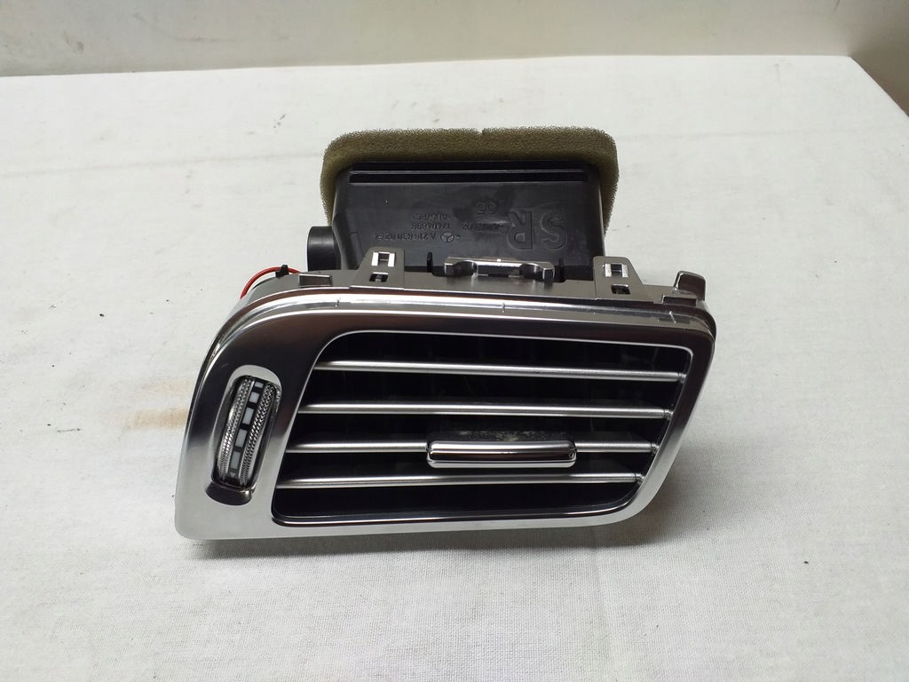 фото №1, Mercedes w218 решітка обдув