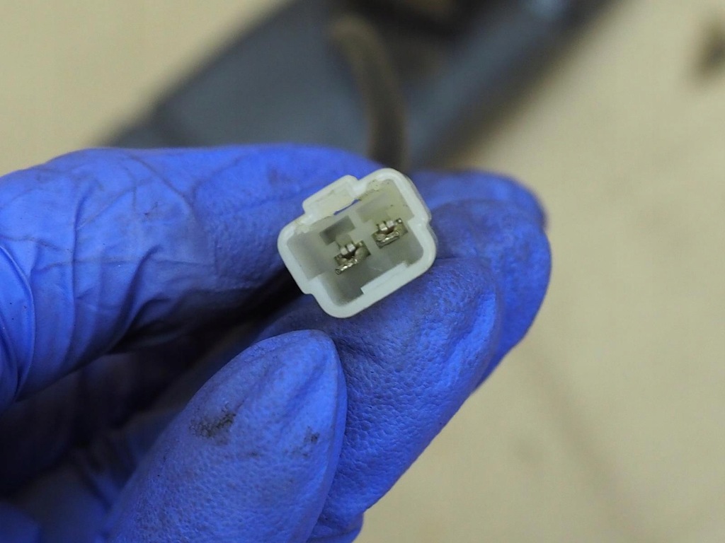 фото №5, Поперечина безопасности левая перед клипса sportage i