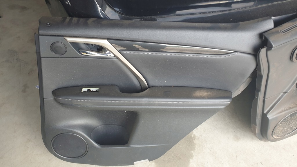 фото №3, Lexus rx 450 16-23 обшивки двері