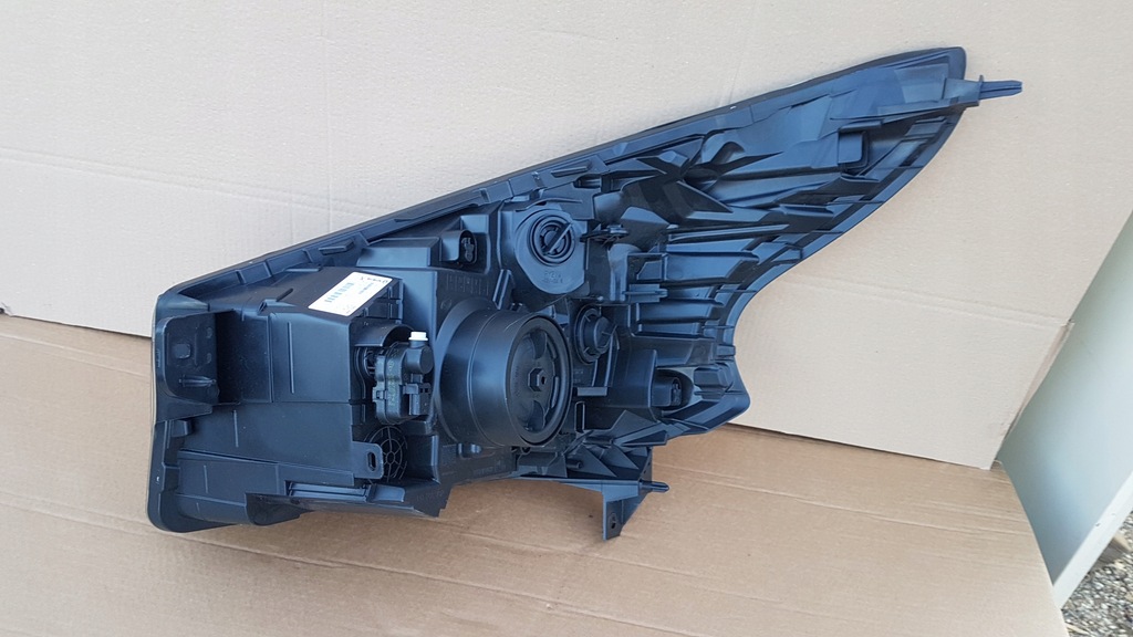 фото №10, Лампа перед правая renault trafic iii 14- nowa!!!!