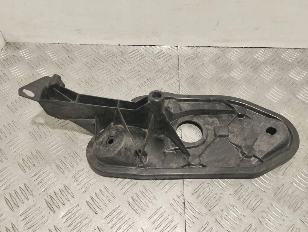 фото №5, Aston martin db11 2019 другой элементы туннель среднего hy5313262b