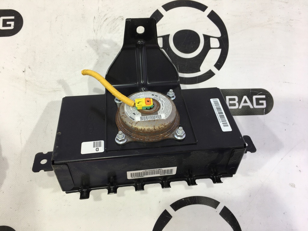 фото №10, Kia rio iii 3 приборная панель консоль подушка безопасности подушки безопасности ремни оригинал демонтаж