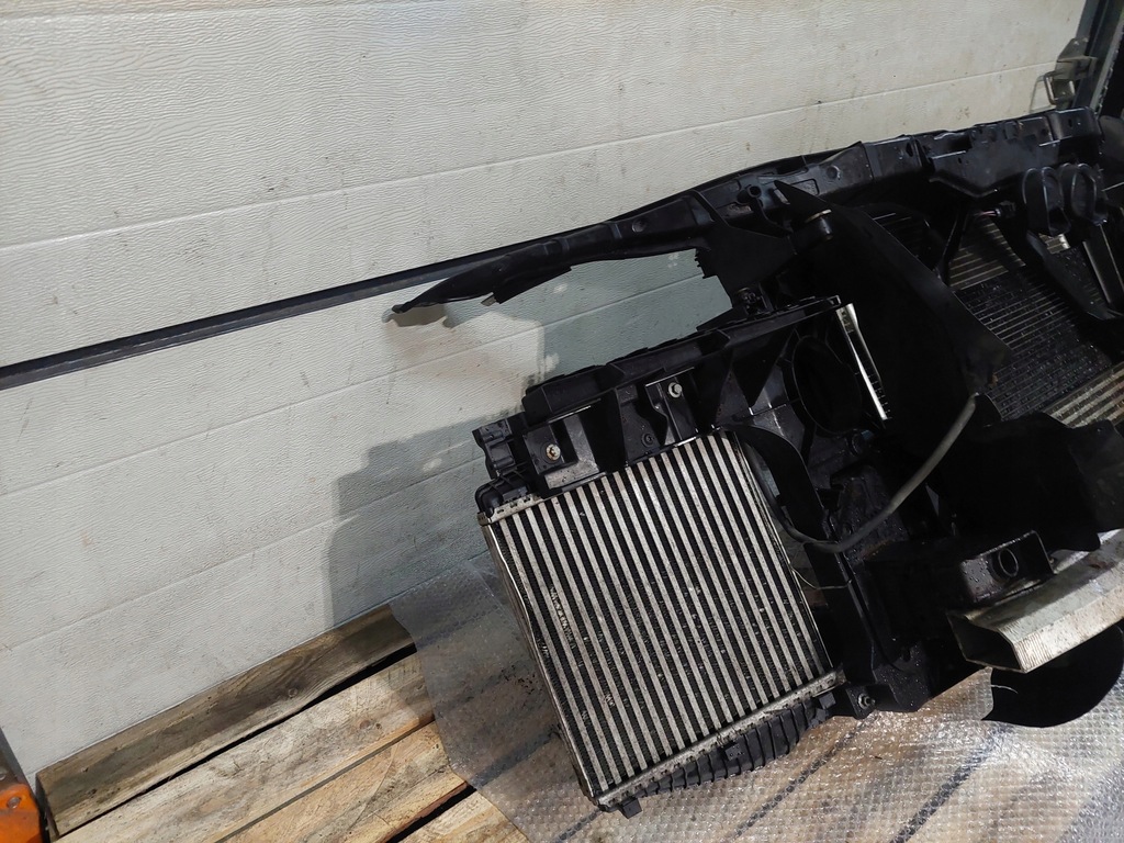 фото №3, Pas передний kompletny audi q7 4l lift 3.0 tdi 2010/2015 rok