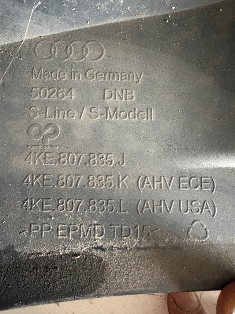 фото №16, Бампер задняя audi e-tron 4ke s line 4ke807511