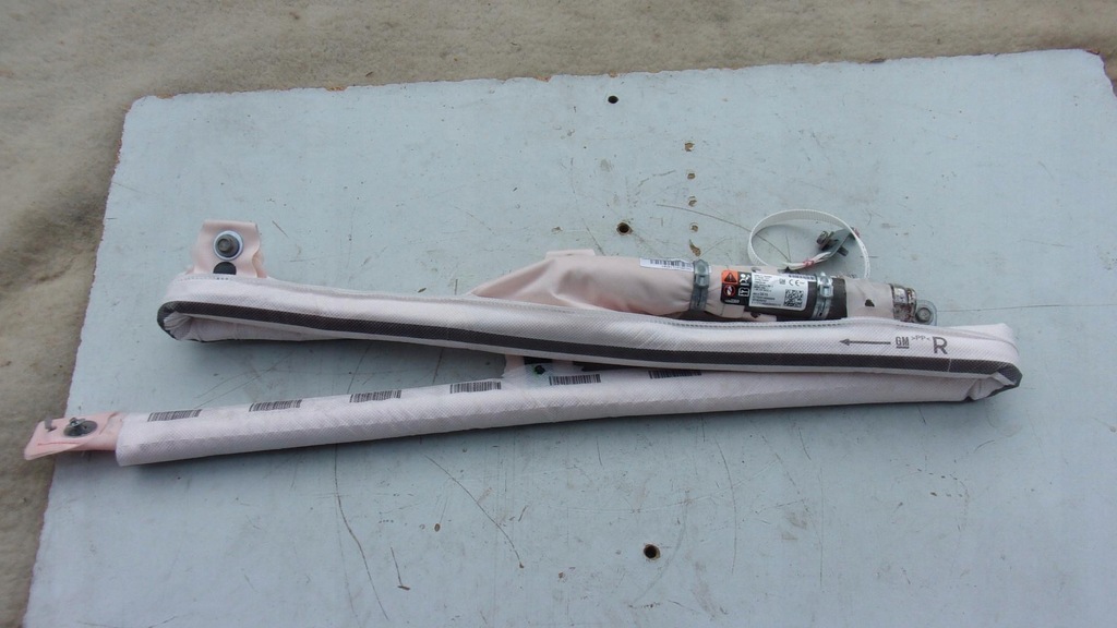 фото №1, Opel insignia b hb шторка безпеки повітряна права