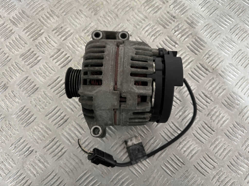 Mini cooper r50 1.6 16v генератор 7559223-01 в Украине