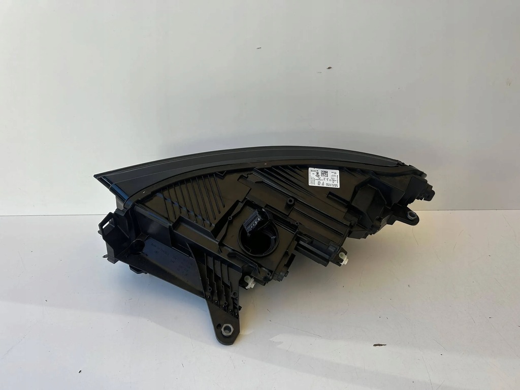 фото №7, Skoda enyaq iv 5lb лампа правая перед 5lb941016 g оригинал