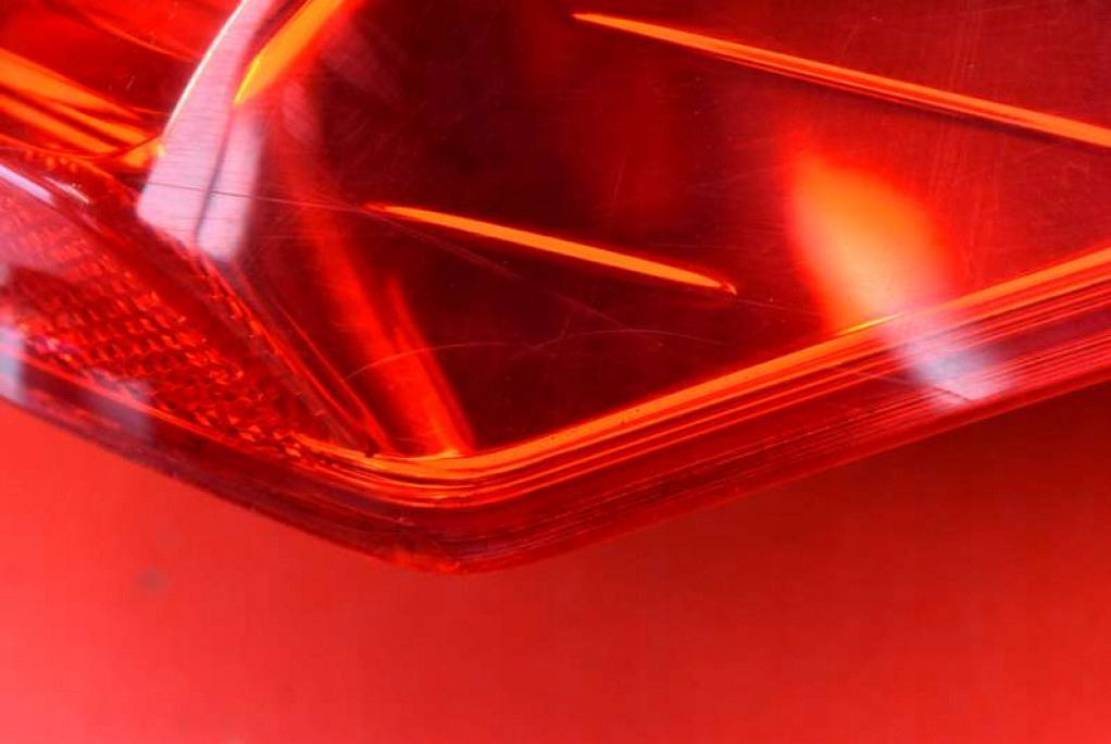 фото №14, Лампа правая задняя задняя 9674809180 citroen c-elysee 2 ii 12-17