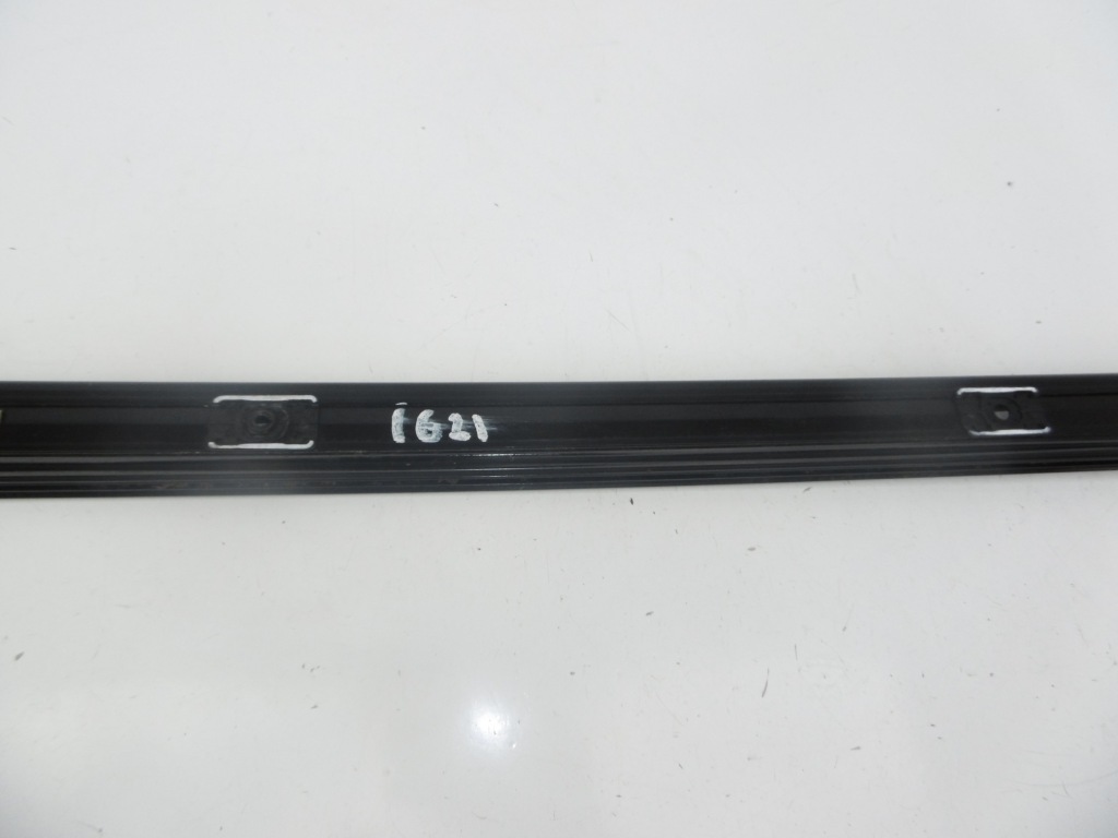 Рейлінг молдинг дахова права porsche cayenne 7l Доставка