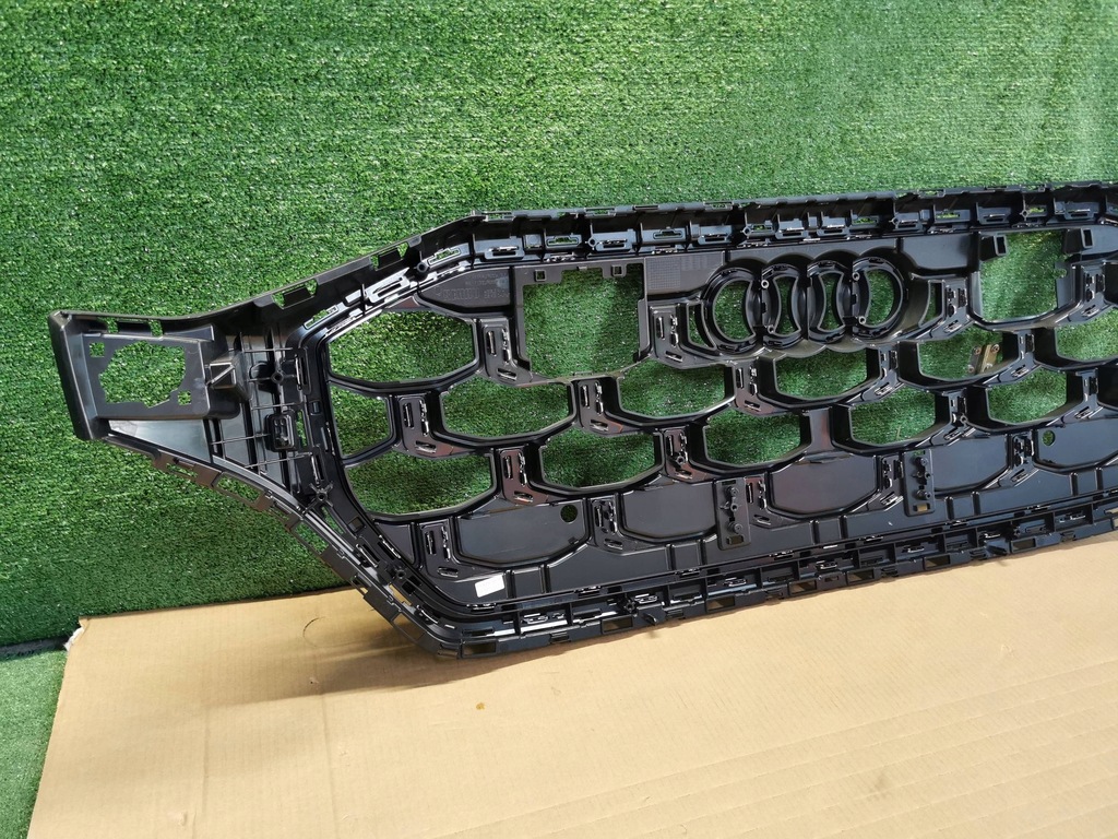 фото №10, Audi q8 sq8 4m8 lift 24- решётка радиатора новый решётка радиатора значок хром 4m8853651bs bdb