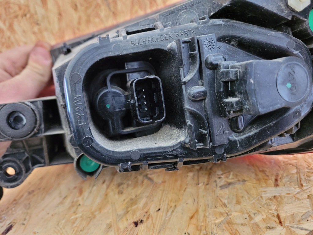 фото №7, Лампа задня задня ліва renault clio iv 4 hb