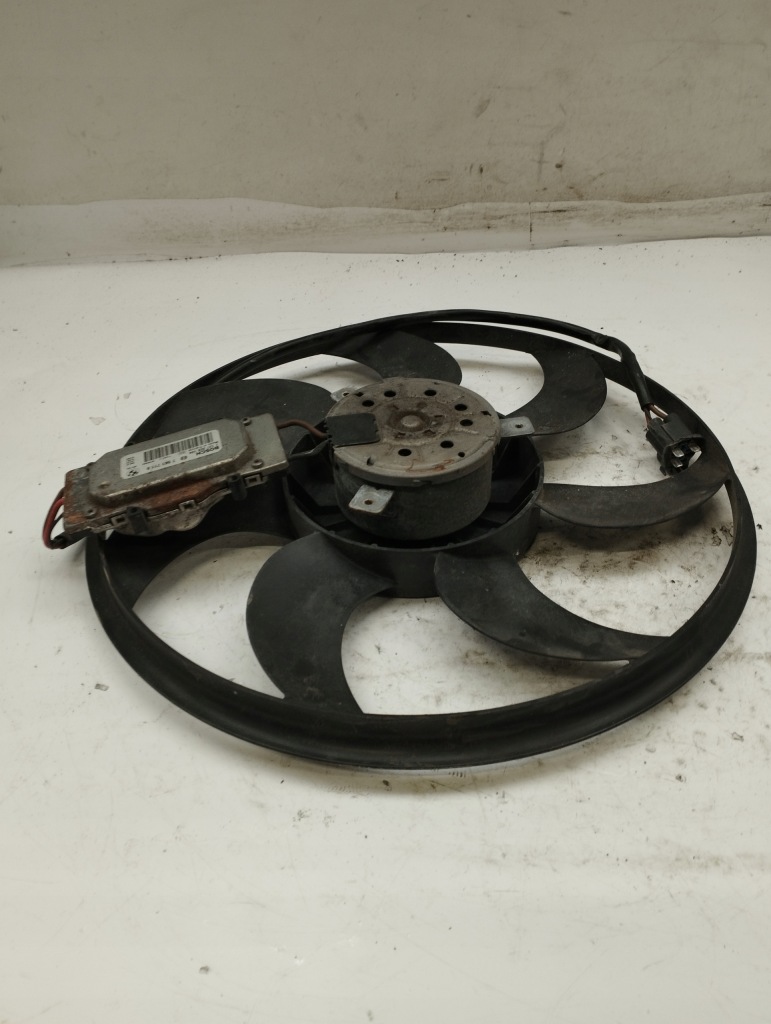 Купить Bmw e87 вентилятор радиатора 75617119 1137328144