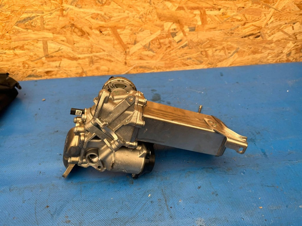 фото №2, Радиатор выхлопных газов egr audi crt 059131511de 059131501ak