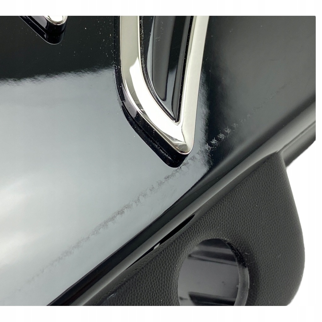 фото №12, Накладка задний крышки citroen c4 iii 2021 9834897880