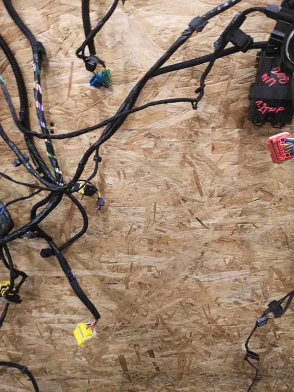 фото №6, Peugeot 208 ii 1.2 thp джгут електропроводка салону