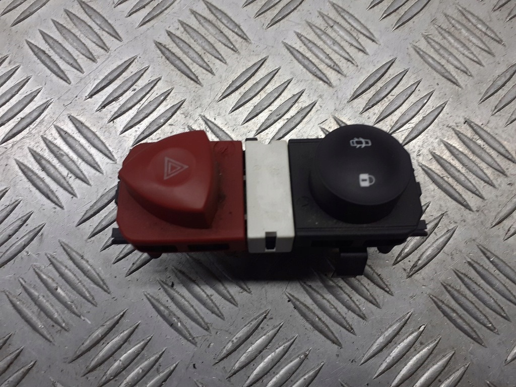 фото №1, Переключатель аварийных renault scenic ii 1.6 8200407415