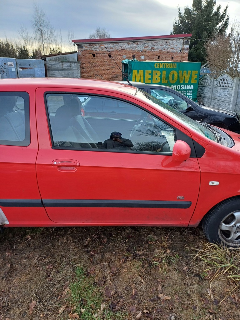 фото №14, Крышка багажника задняя стекло hyundai getz 2003-2007 спойлер foto 3 дверной