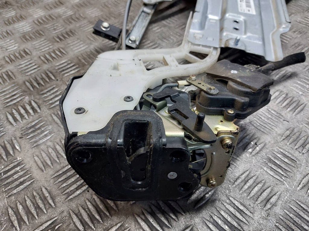 фото №6, Механизм подъемник стекло левый задняя электрический + замок kia sportage ii