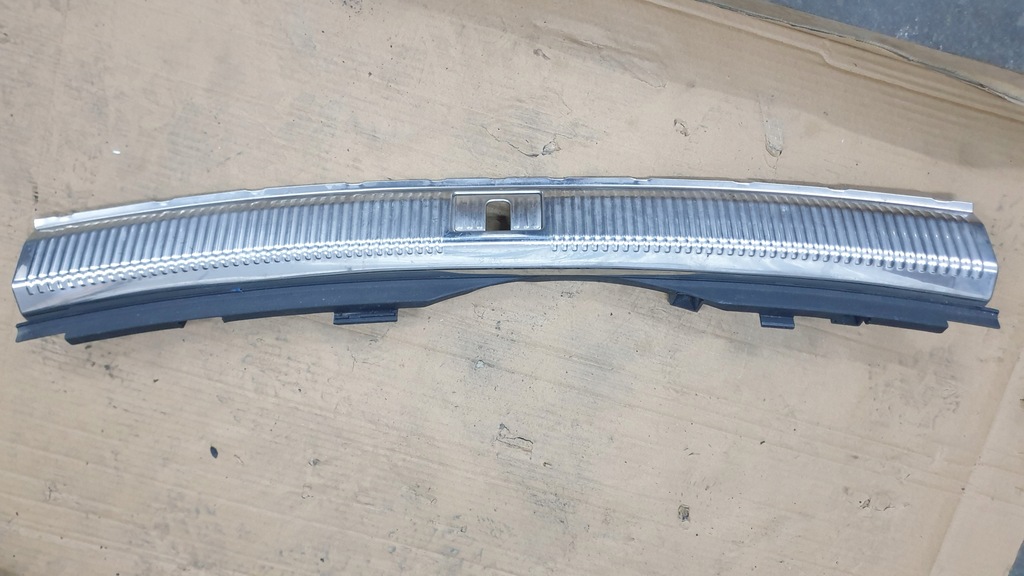 фото №1, Защита порог багажника audi a6 c7 4g9864483