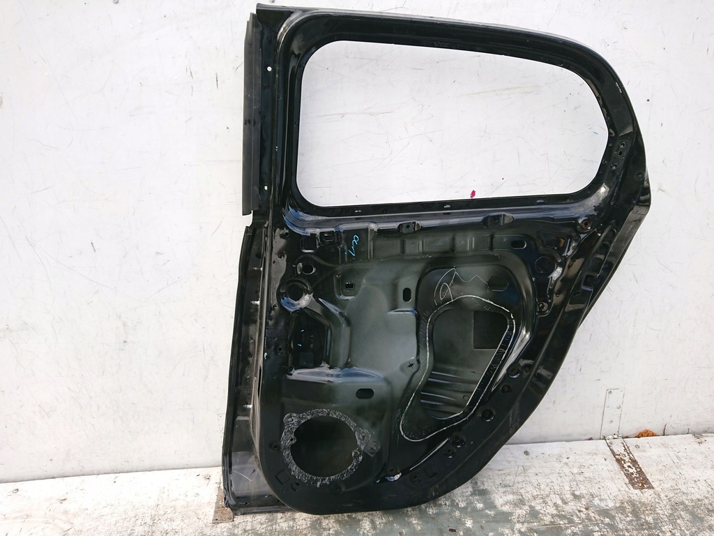 фото №9, Smart forfour 453 дверь правое задние задняя