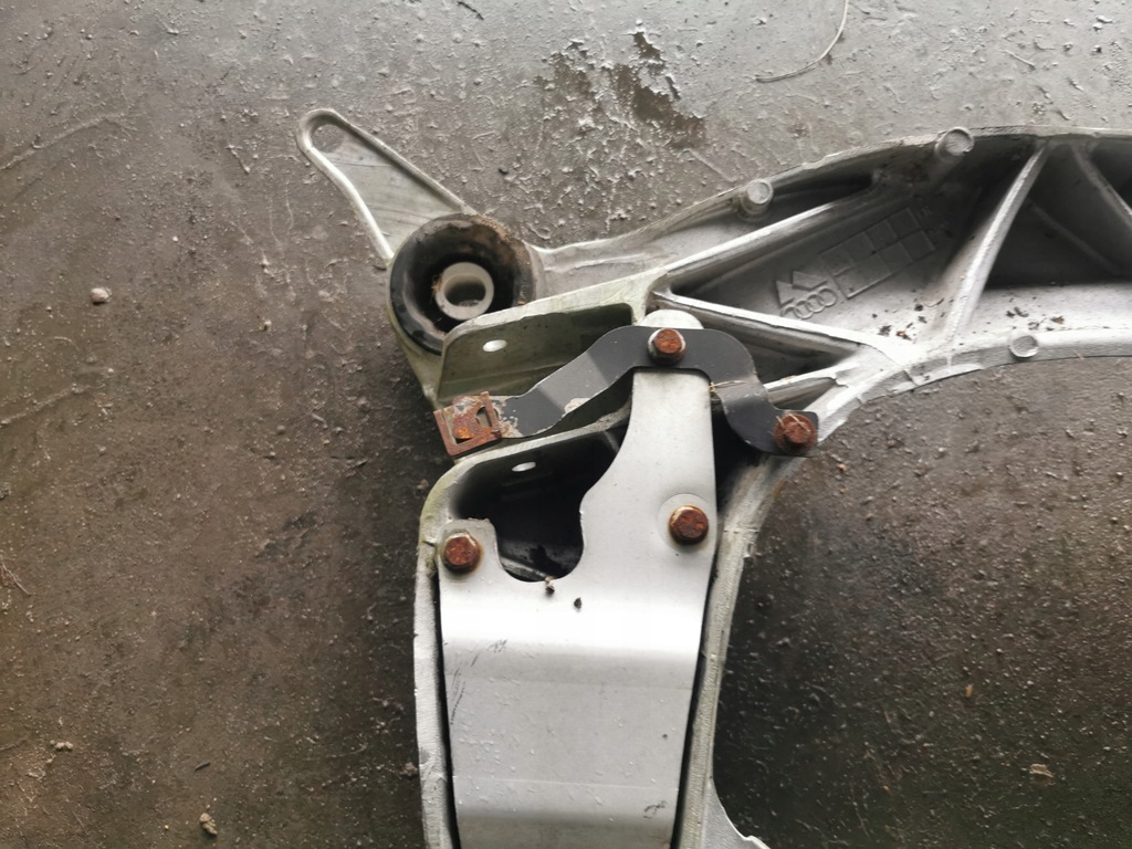 фото №13, Подрамник подрамник audi rs6 c5 4.2bt v8 4b3399313h