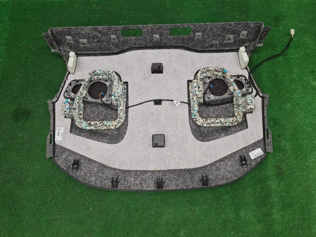 Bmw g15 полка задняя алькантара  harman kardon 8079851 в Украине