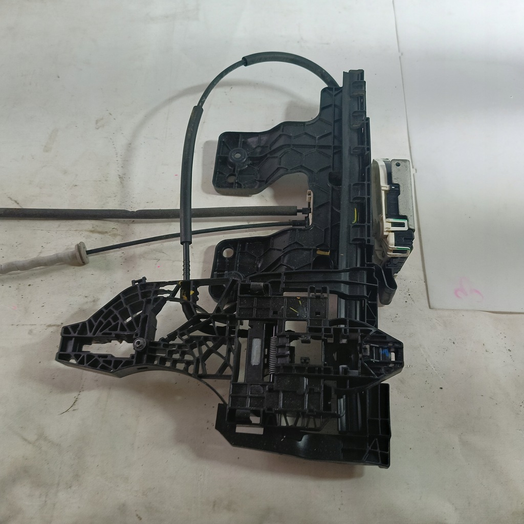 фото №6, Dodge ram 19- замок правый задняя usa p04589914aeb