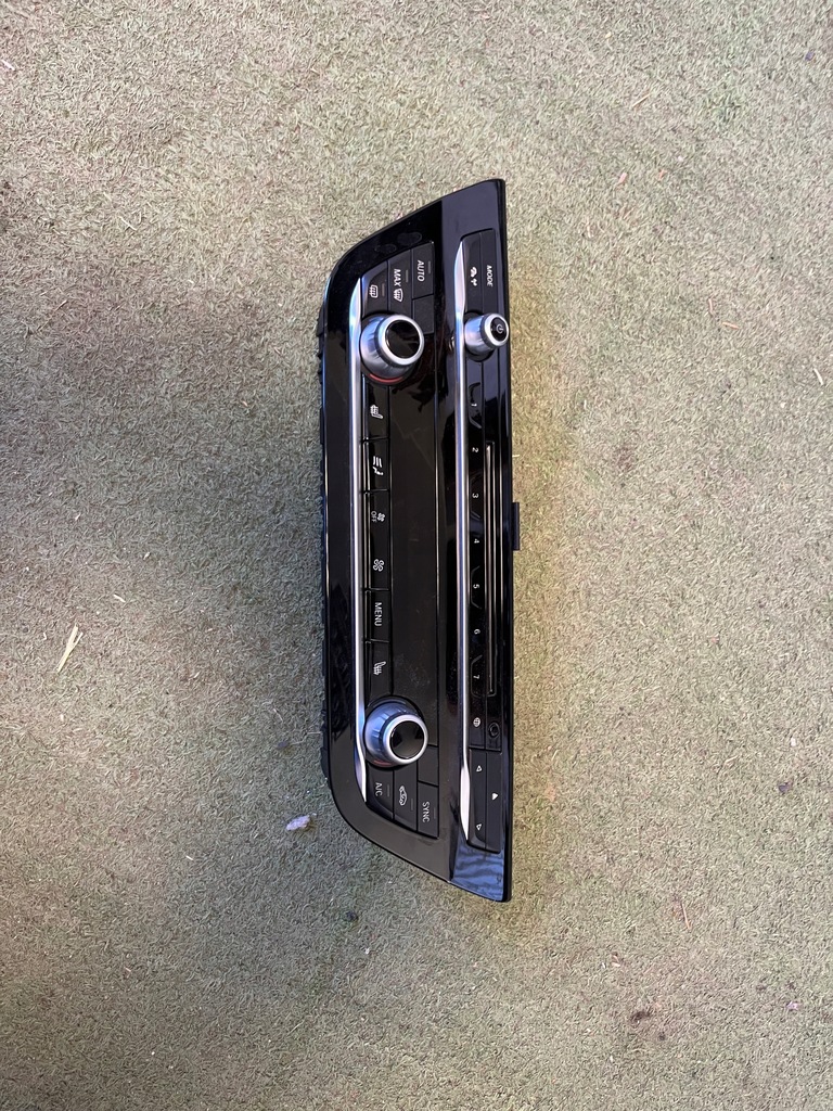 фото №1, Панель радіо кондиціонера bmw x5 x6 f15 f16