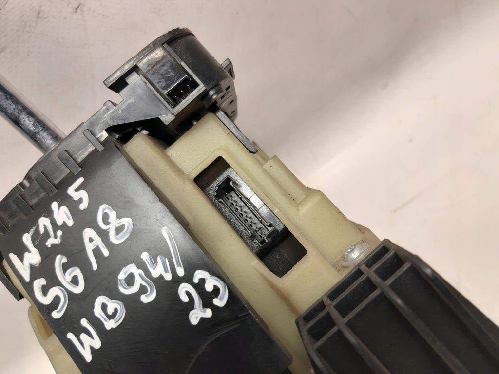 фото №7, Выборщик домкрат передач mercedes w245