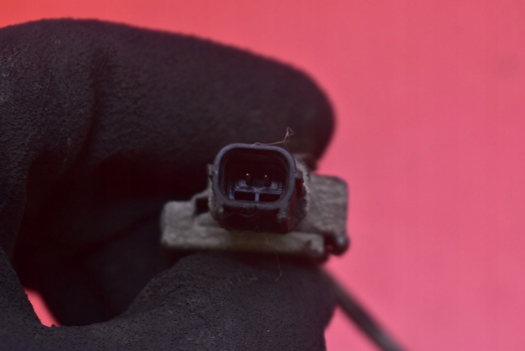 фото №10, Поворотный кулак ступица правая задняя honda accord 8 viii 2.0 vtec 156 km 07-11