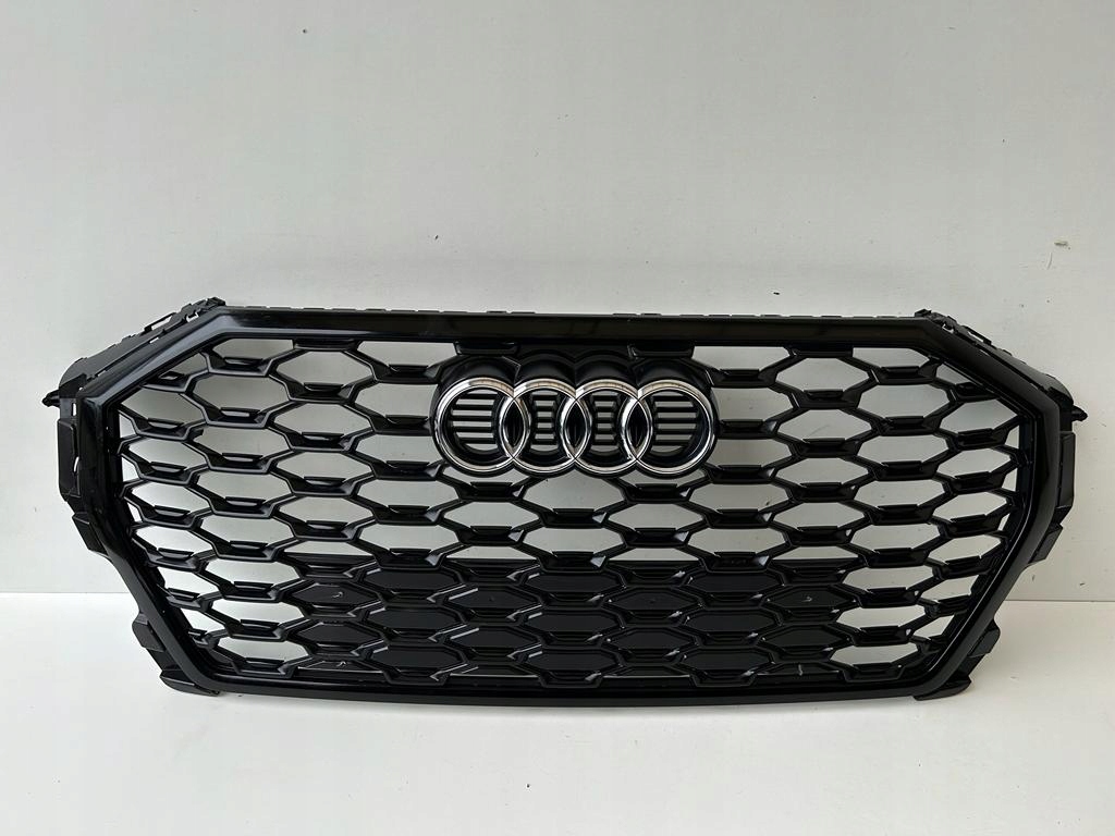 фото №1, Audi q3 s-line решётка радиатора решётка радиатора 83f853651 оригинал
